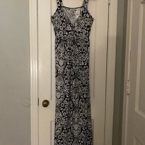 NWT long black and white dress